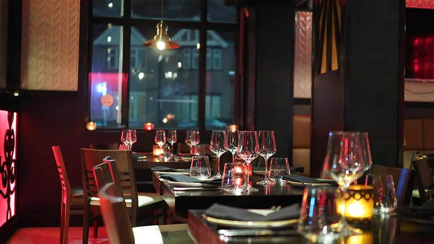 Restaurants on 8th street saskatoon
