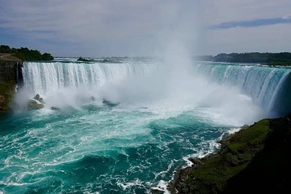 Majestic Niagara Falls, Ontario scenic view.