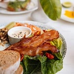 How to cook bacon on the grill