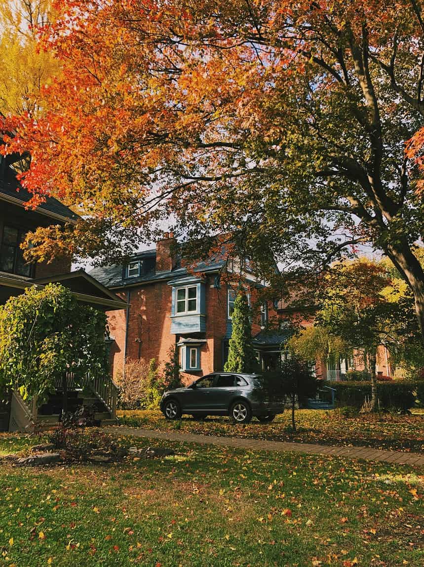 Canada Luxury House