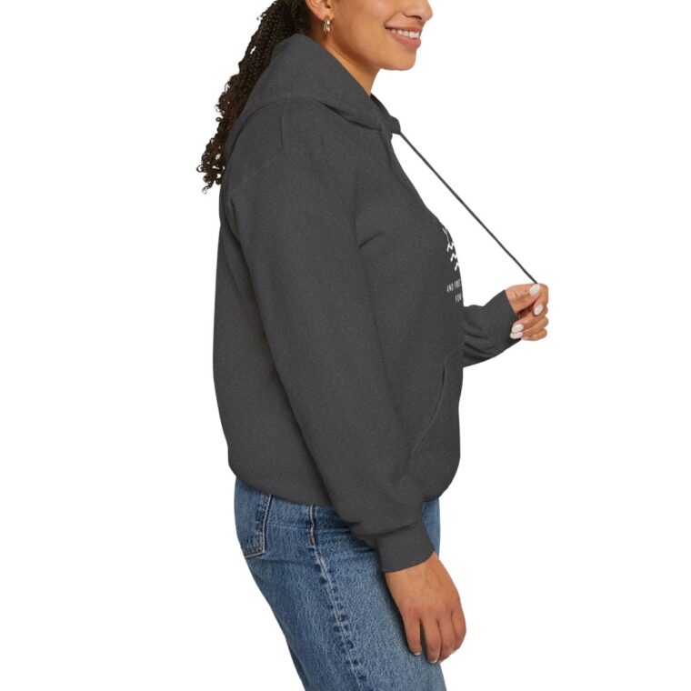 Conservative & Proud: Unisex Heavy Blend™ Hooded Sweatshirt - Image 25